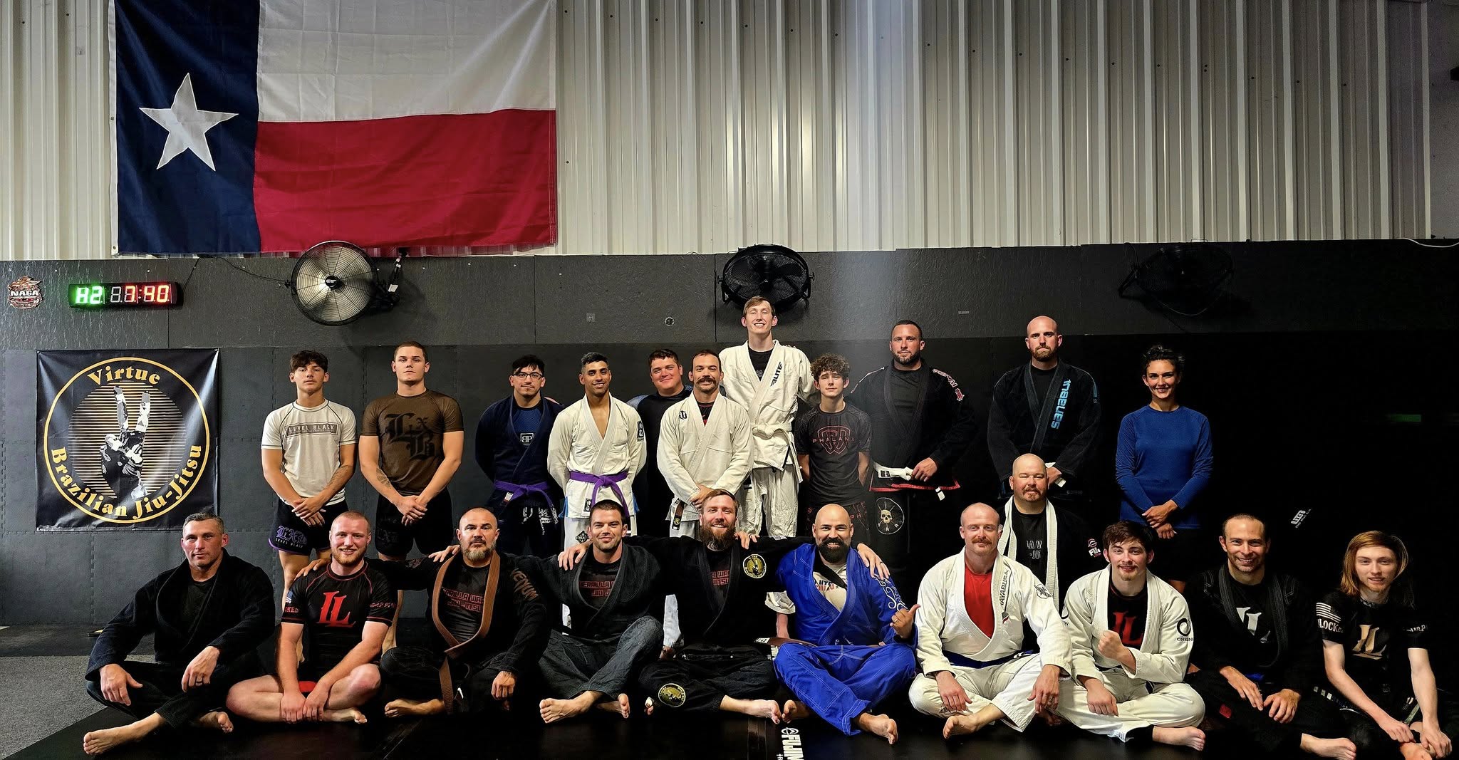 Team photo with Texas flag